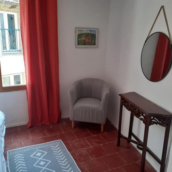 Maison Centre Historique Minervois + Terrasse Holiday home Bize-Minervois